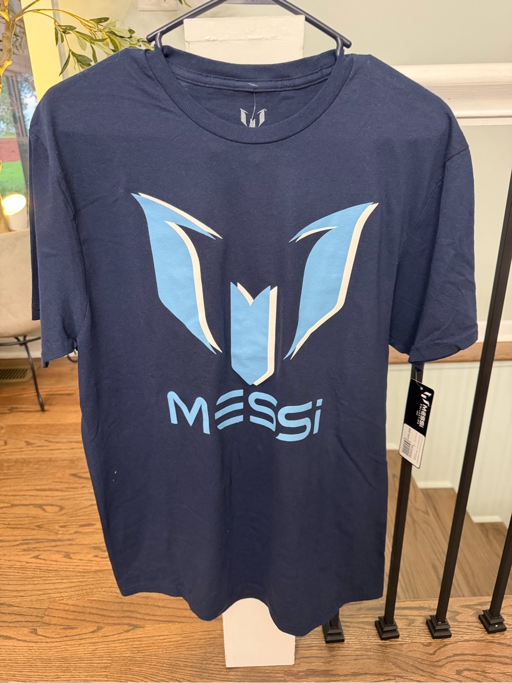 Messi Men's Navy Short Sleeve Graphic Tee